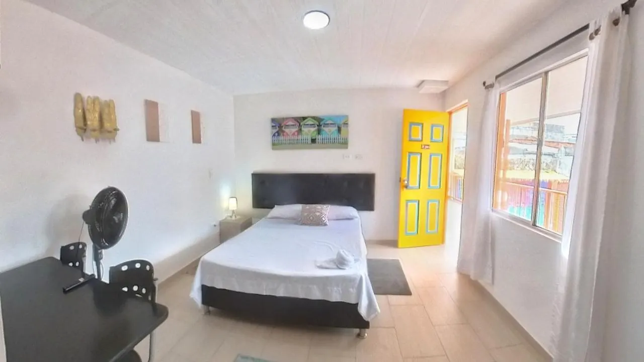 Hotel El Rincon De Granada Casa De Huespedes Cali